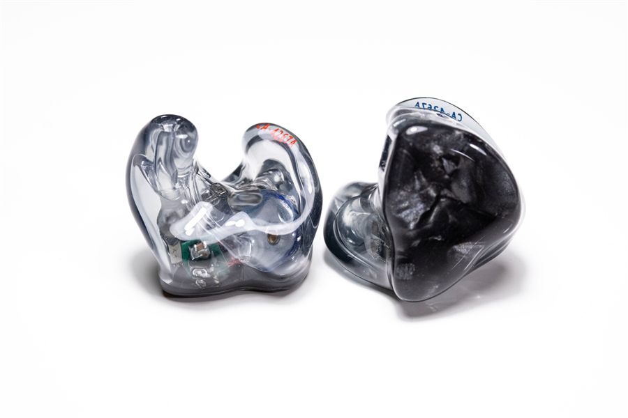 IEM a medida de carcasa clear translúcida con faceplate humo negro